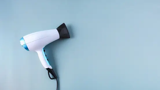 ヘアドライヤーのイオンとは何ですか